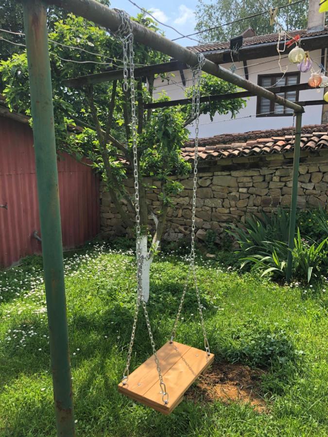 Къща За Гости Апартамент За Гости Рай С Арбанаси До Гр Велико Търново Bagian luar foto